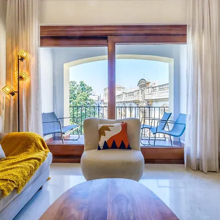 Apartment En El Centro Con Parking Y Terraza *