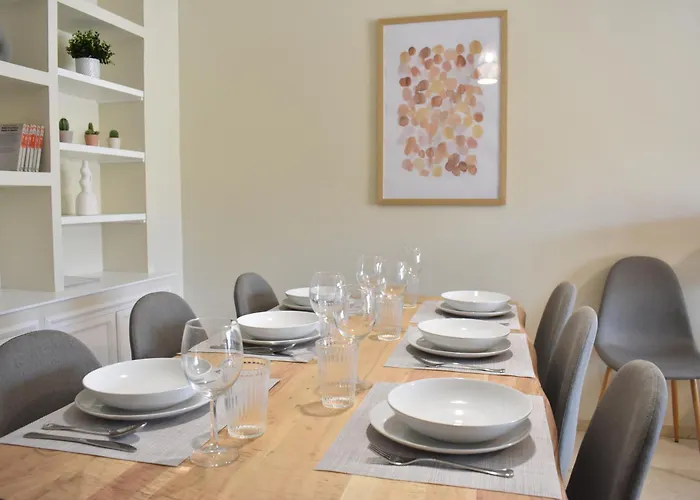 En El Centro Con Parking Y Terraza דירה