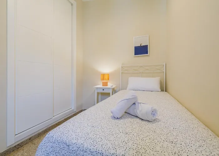 En El Centro Con Parking Y Terraza *