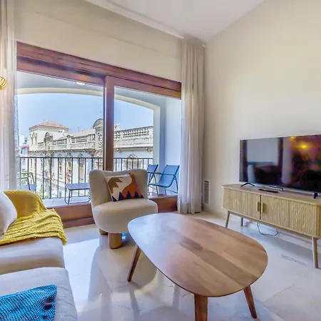 En El Centro Con Parking Y Terraza * Córdoba