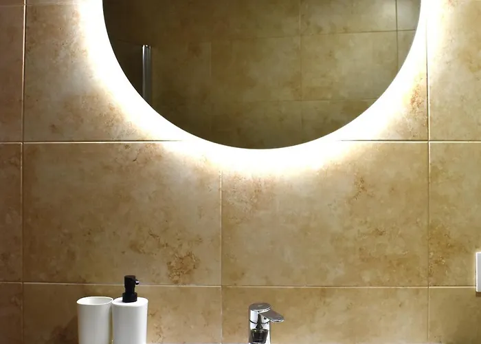 En El Centro Con Parking Y Terraza *