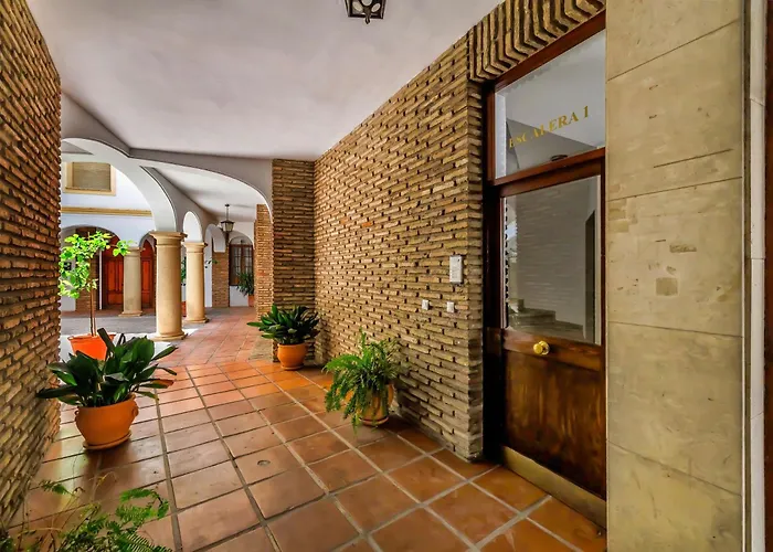 En El Centro Con Parking Y Terraza דירה *