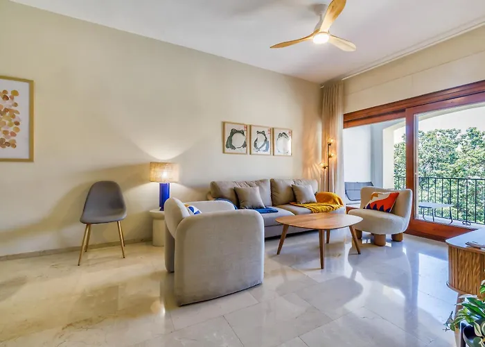 En El Centro Con Parking Y Terraza *