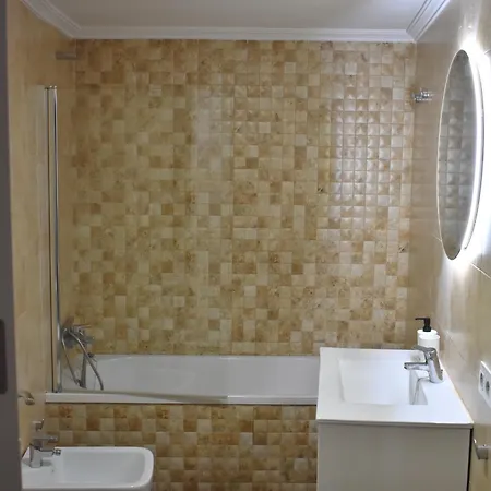 Apartment En El Centro Con Parking Y Terraza Cordoba